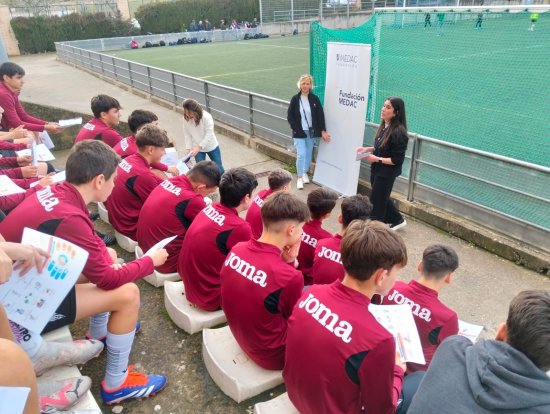 Un gol a la caries. Salud bucodental y rendimiento deportivo