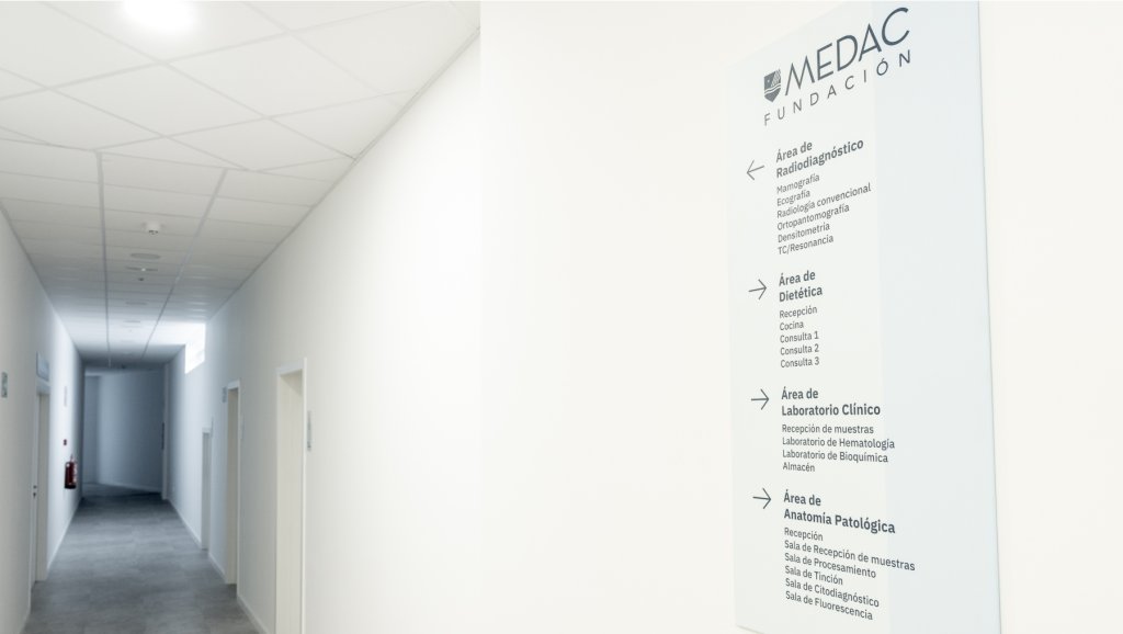 Pasillo de la Fundación Medac
